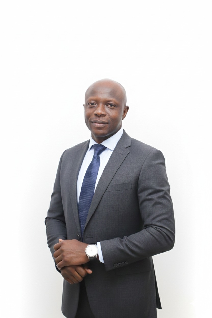 Dr. Alberto Zenguele